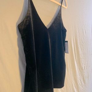 VELVET BRUNETTE THE LABEL TANK TOP